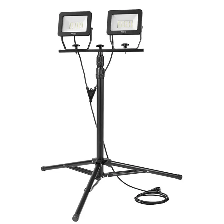 Çift projektör 2x50W SMD LED 8500lm 230V, 1,8 m tripod üzerinde, kablolu